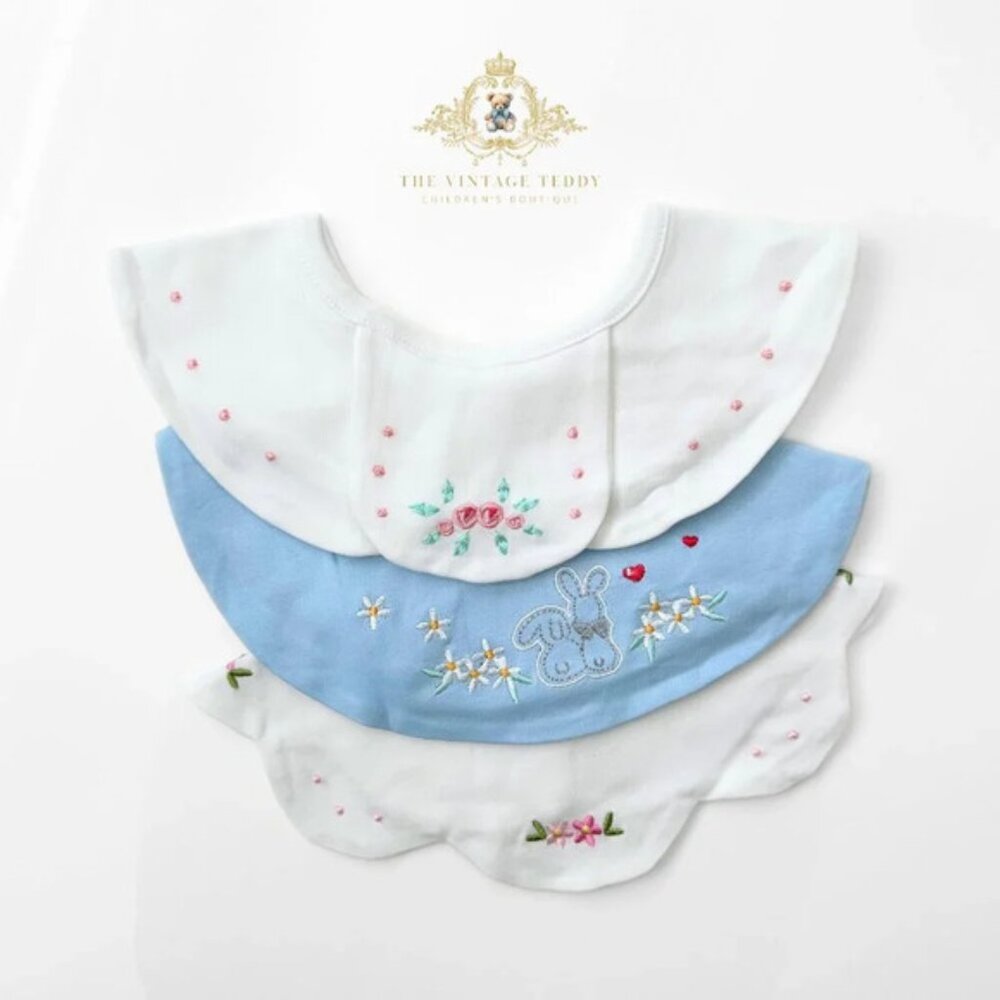NWT Lovely Boutique Embroidered Girls Baby Bibs Flowers & Cute Bunnies Set of 3